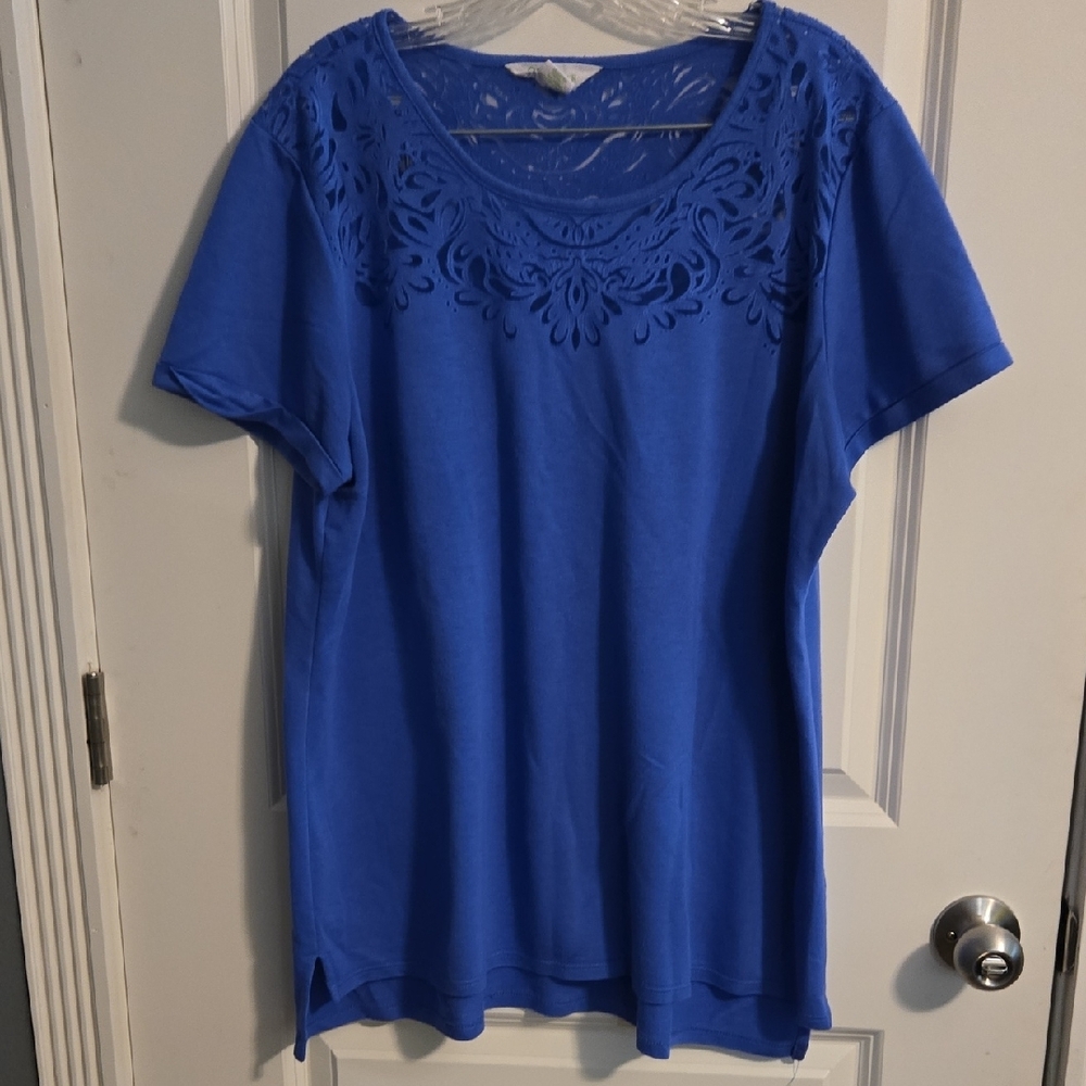 C. Wonder Blue Short Sleeve T-Shirt with Lace Detail